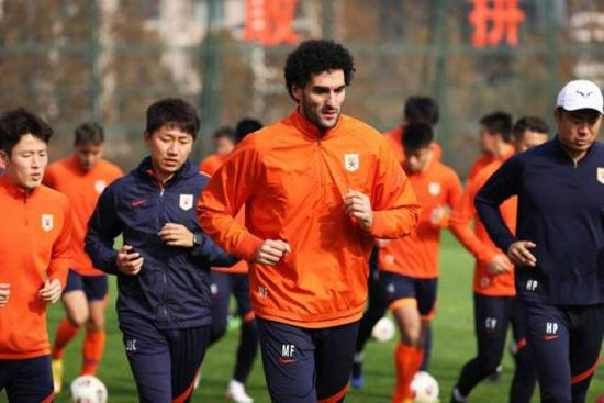 青青青视频在国线观看伊人